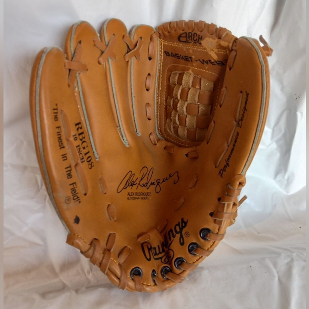 Rawlings Youth Glove 10" Alex Rodriguez Model RBG108 Leather Right Hande…